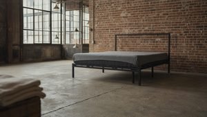 Choose the Right Headboard Style